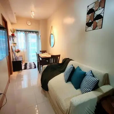 Cabin and a cozy stay near MOA