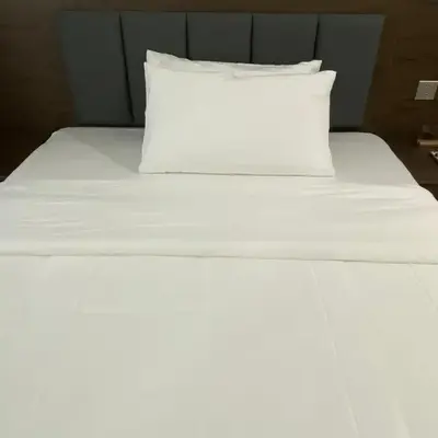 Shore - Spacious Room with Balcony - 52D