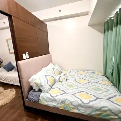 Skyline Serenity Designer 1BR with Balcony at Air