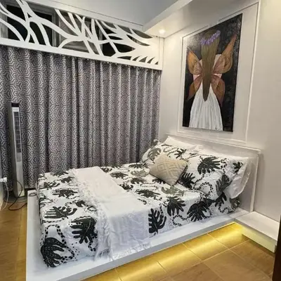 1BR Pioneer Woodland Condominium connected to BONI Metro Rail Station