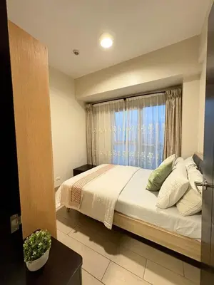 Gallery image of 2BR Sunset View Deluxe Suite in Manila