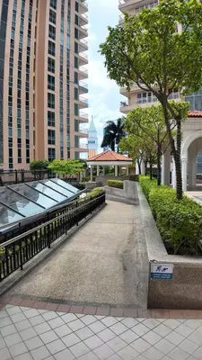Gallery image of Venice Luxe Retreat, Studio Type, 2 Beds, Pool, kitchen, Netfilx, Canal Mall Access in Manila