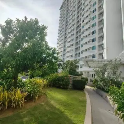 Gallery image of Staycation near Sucat Toll Gate in Manila