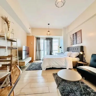 81 Newport Urban Chic Studio near NAIA Terminal 3