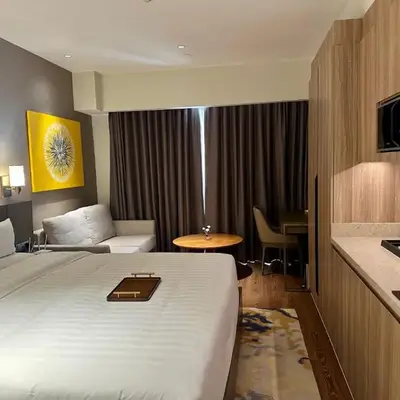 Cleo Suites at Novotel Hotel Residences near Makati