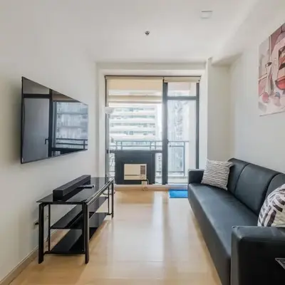 Free Parking at Gramercy with Big TV and Fast WiFi