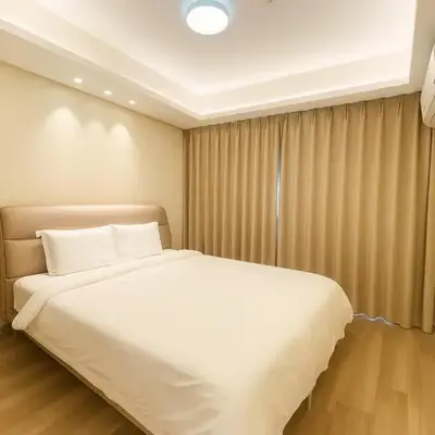 Manila City Center Executive Apartments near Ayala Mall and PITX