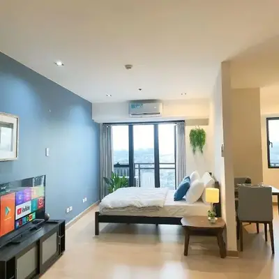 Designer Pad Town with Free Pool