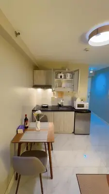Gallery image of Sunsetview Staycation in Manila