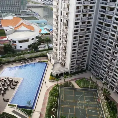 Solemare Parksuites Condominium - Condo R Us