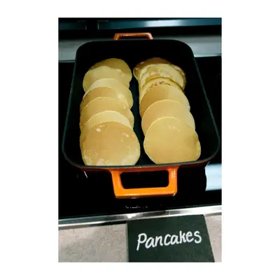 a pan of buns sitting in a panasteryasteryasteryasteryasteryasteryastery at Summit Hotel Greenhills in Manila