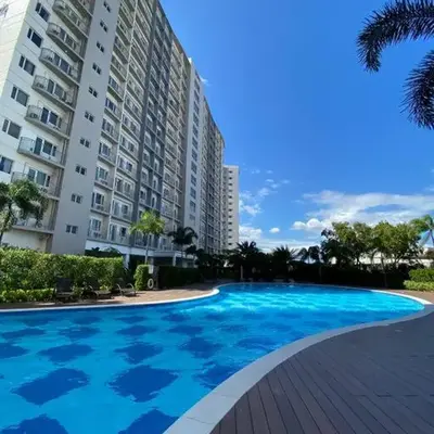 A Cozy 1 Bedroom Unit with a Parking at Tower 2 South Residences SM Southmall