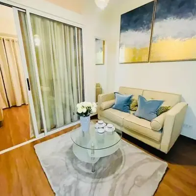 Stylish 1 bedroom condo with pool view and Fast WIFI