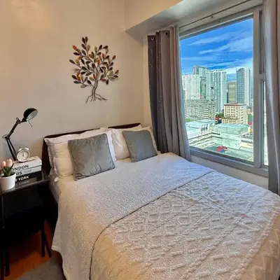 1 Bedroom Bayview Condo near SLMEC & US Embassy